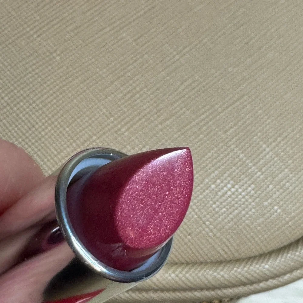 New Clinique Lipstick mod zippered makeup bag w/pair of lipsticks & mirror
